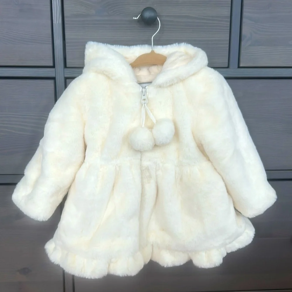 American-Widgeon Faux Fur Toddler Hooded Coat (Cream) - Picture 1 of 6